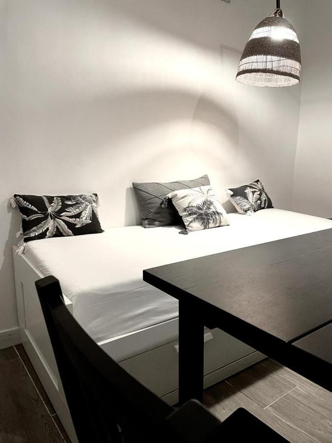 Апартаменты Joli T4 Renove Climatise Entre St Charles/Le Vieux-Port Марсель Экстерьер фото